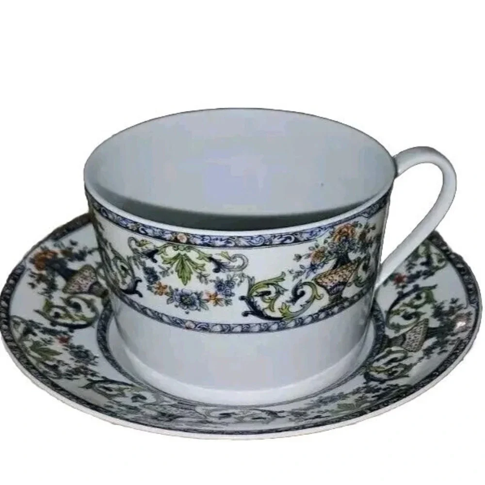 Royal Limoges Tea Cup and‎ Saucer Medicis Towle Presents Blue White 2.5